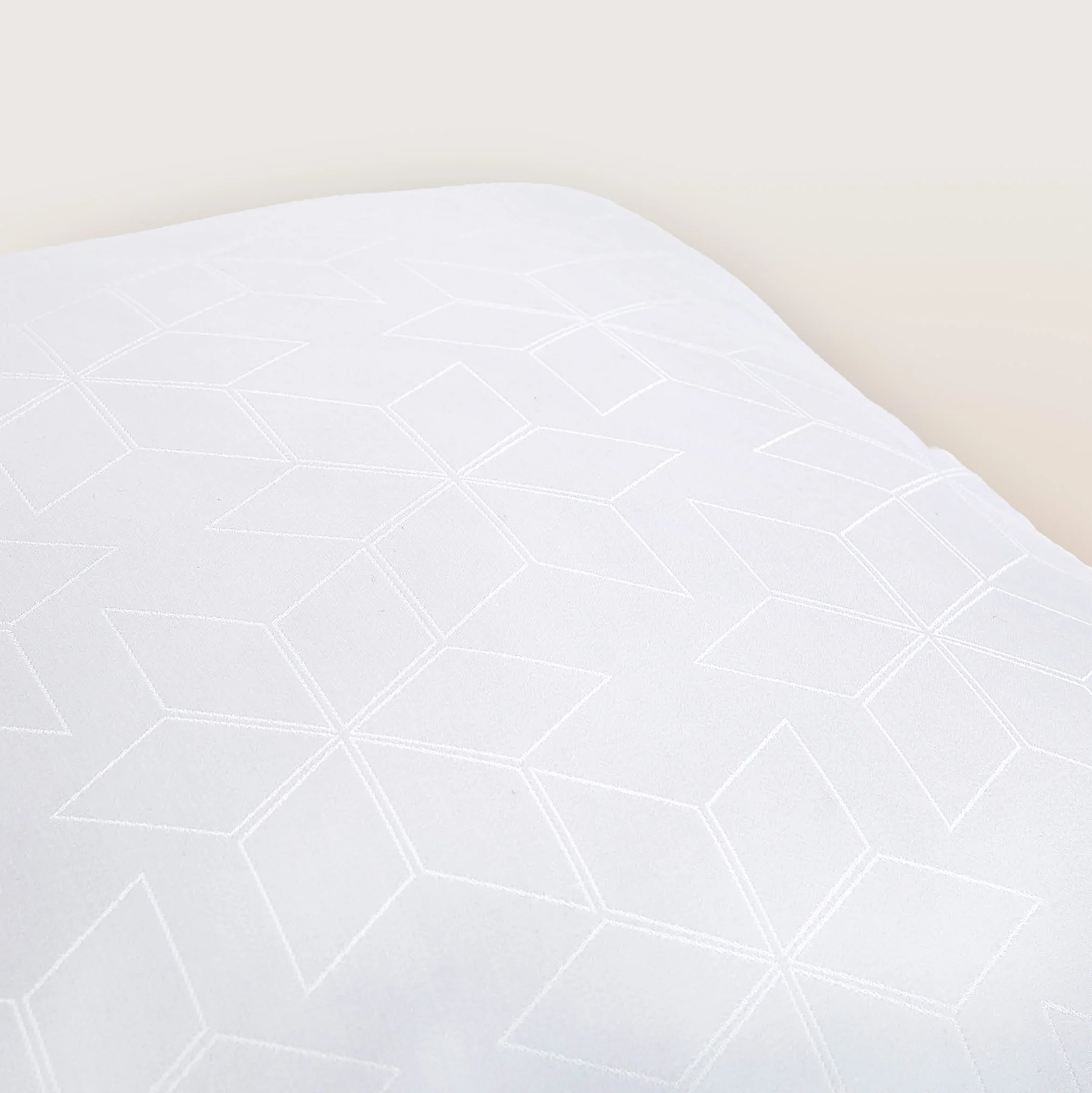 Cooling Shattered Ice Pillow - Image 3
