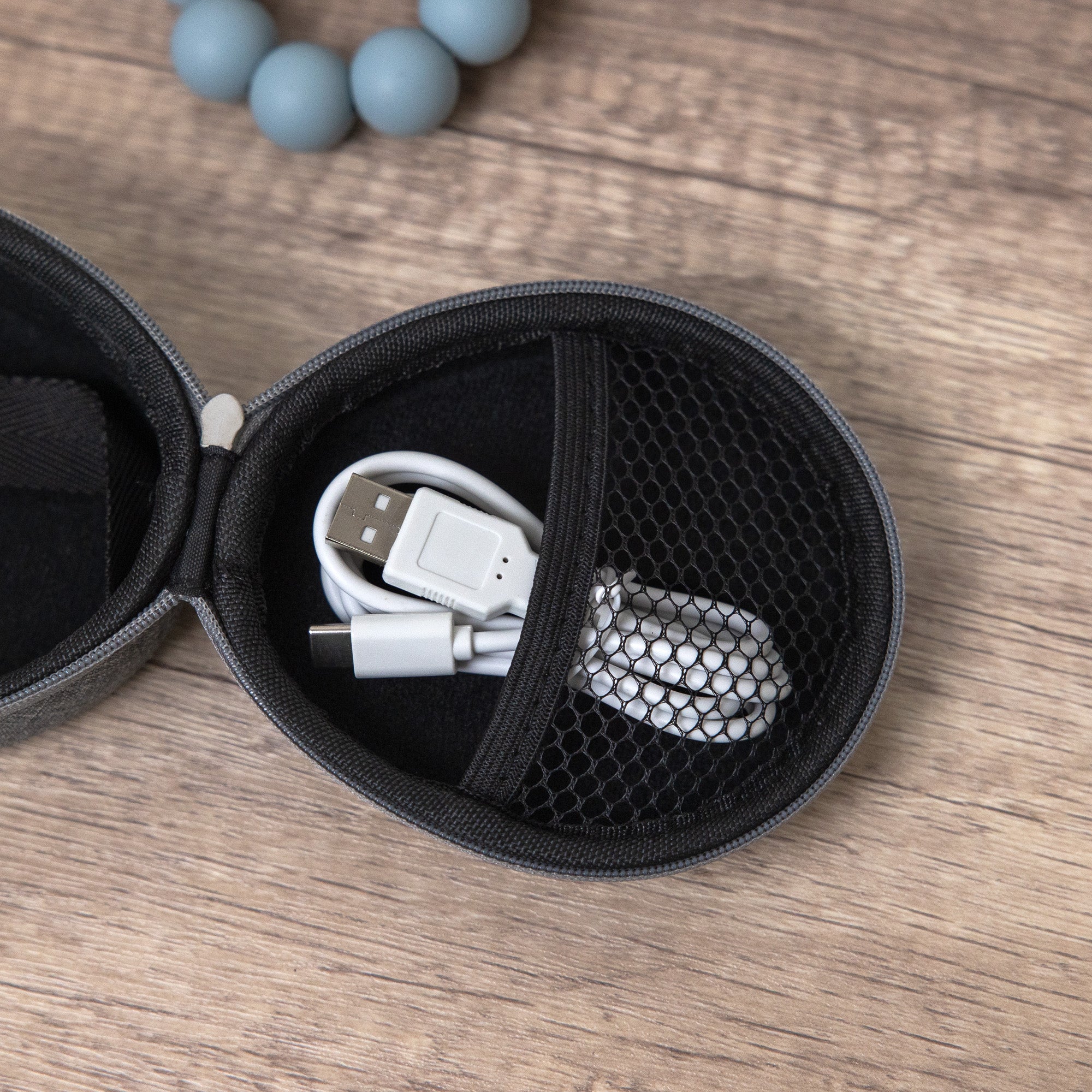 Travel Case - Image 3